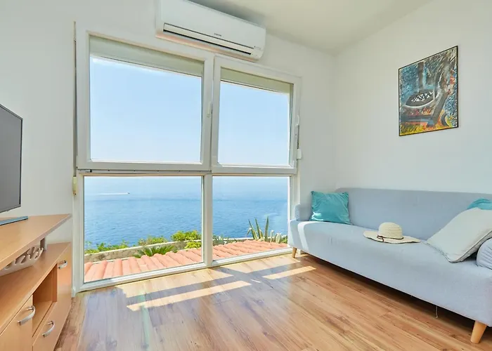 Nice View Apartment